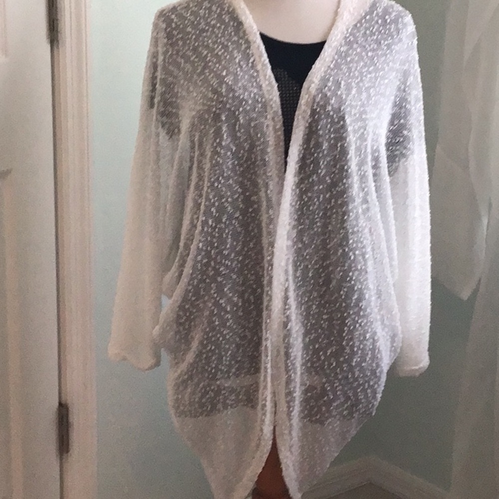 Vince Camuto over jacket, or cover-up